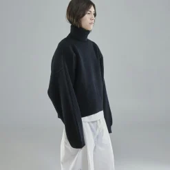 Vonarstræti Wool Sweater