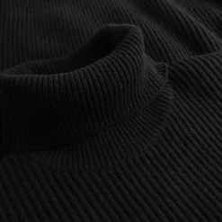 Vonarstræti Wool Sweater